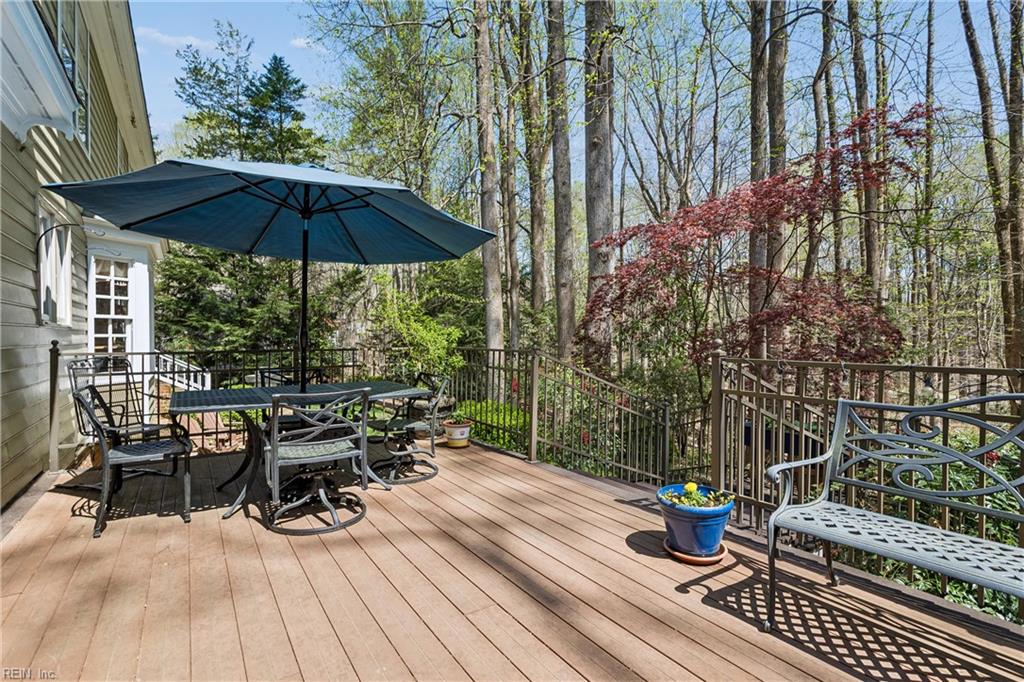 128 Tutters Neck Williamsburg VA 23185