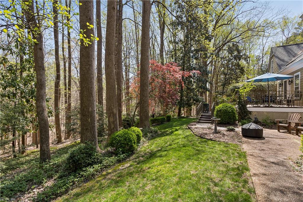 128 Tutters Neck Williamsburg VA 23185