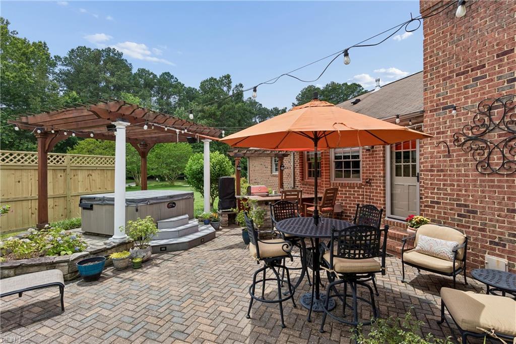 125 River Point Drive Yorktown VA 23693