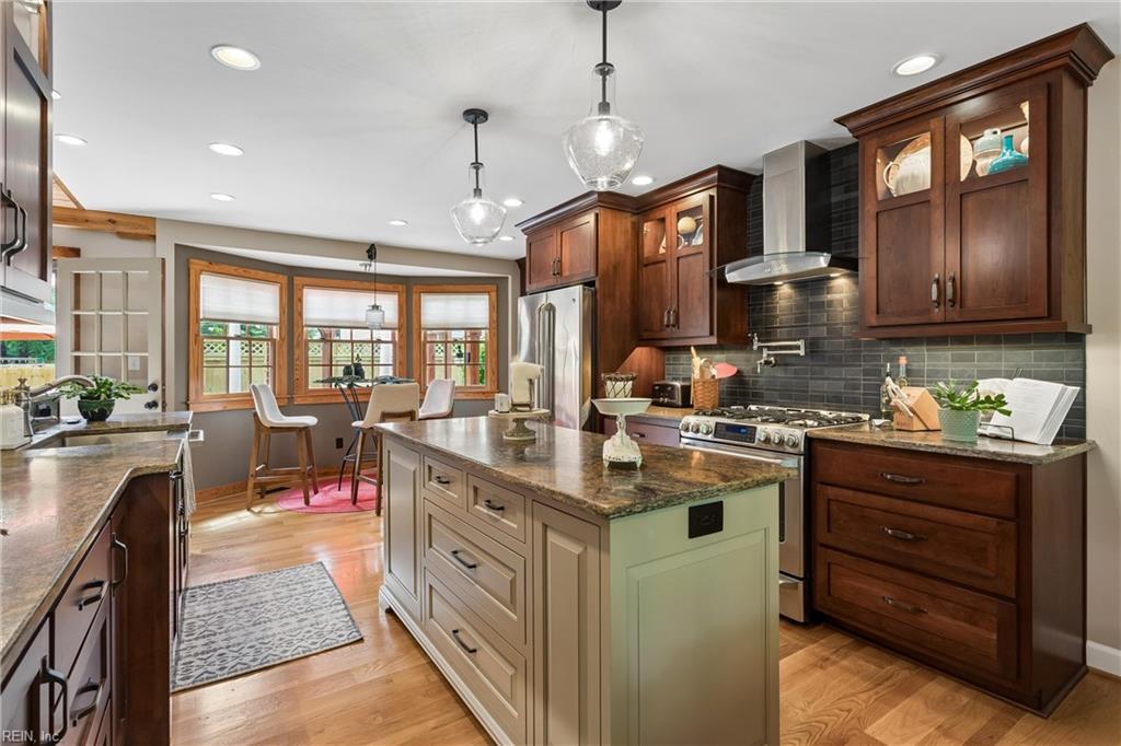 125 River Point Drive Yorktown VA 23693