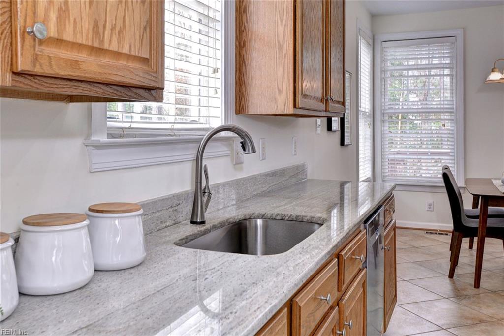 4023 Thorngate Drive Williamsburg VA 23188