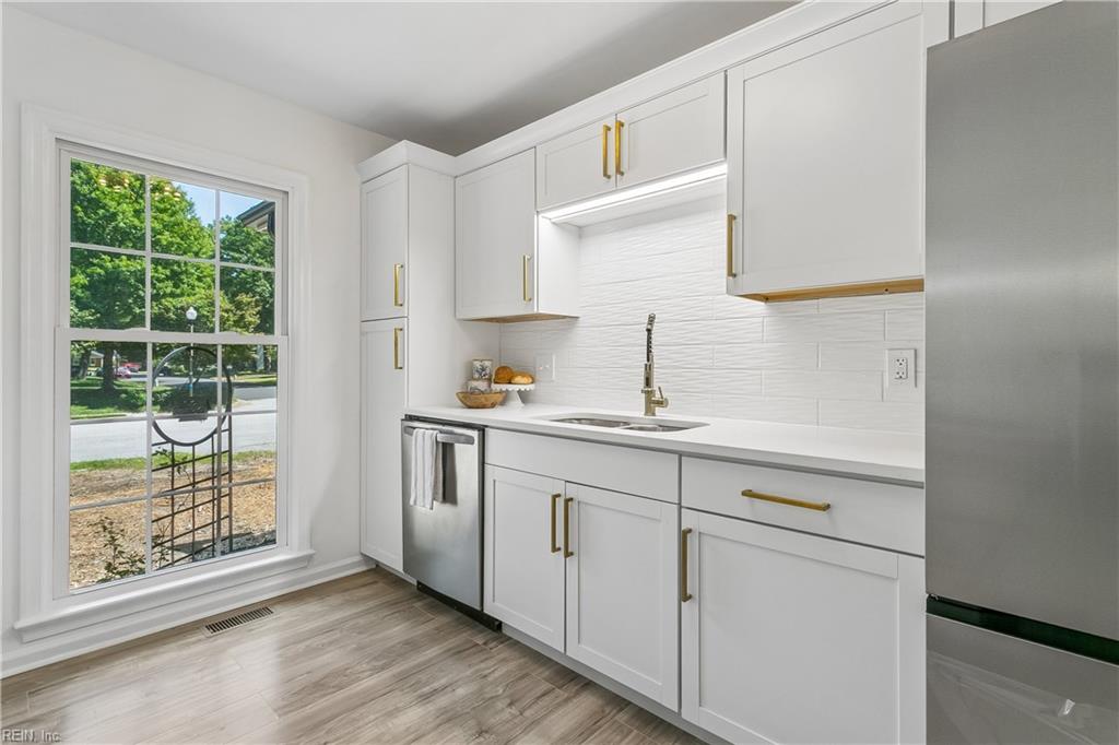 682 Village Green Parkway Newport News VA 23602