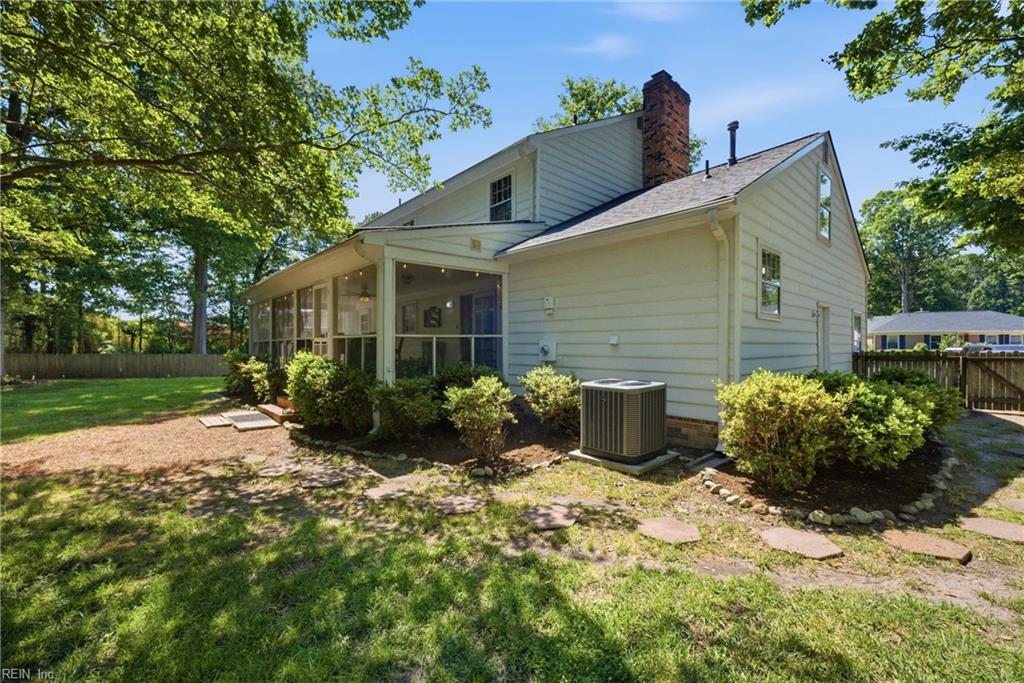 729 Lexington Circle Newport News VA 23602