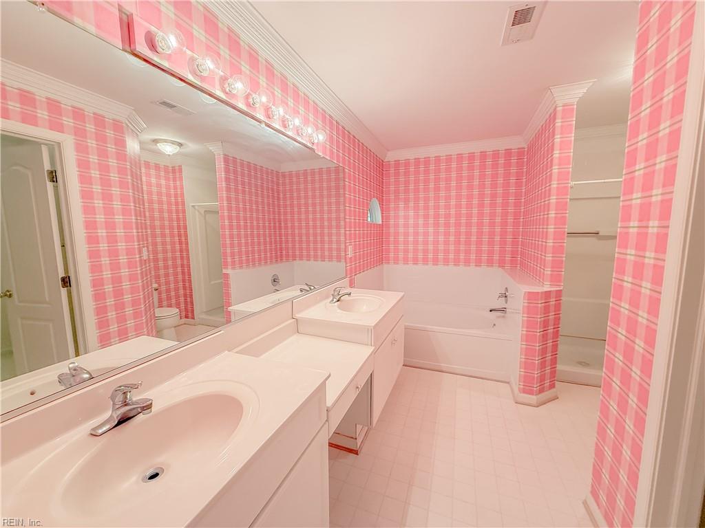 224 Southlake Place Newport News VA 23602