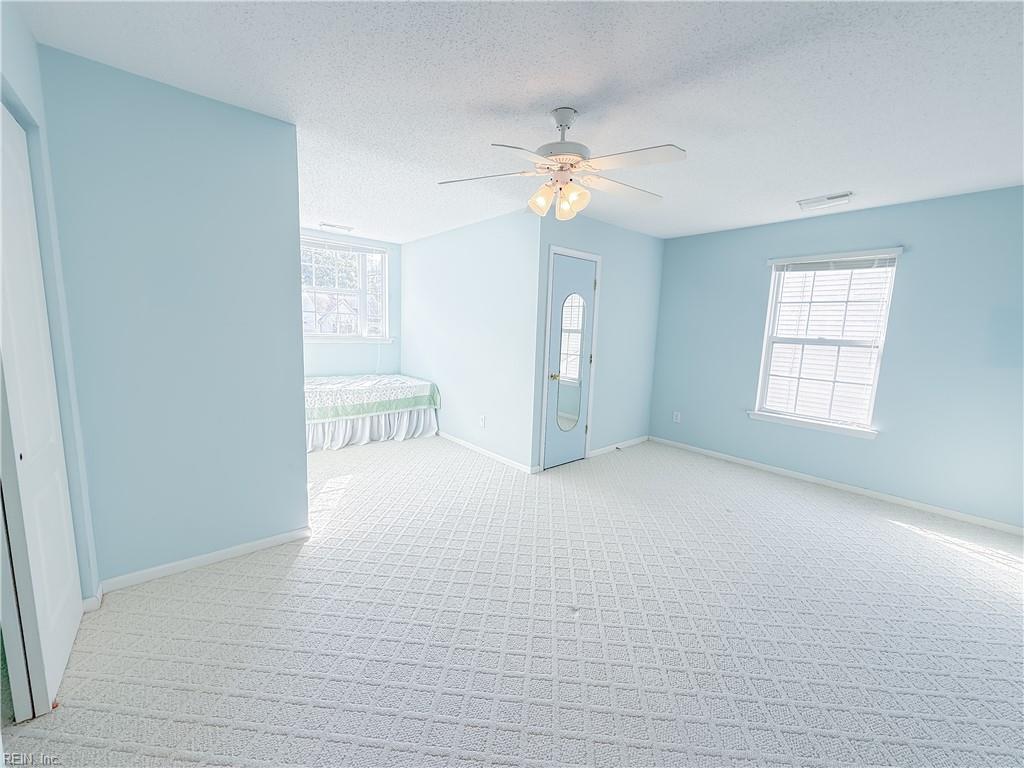 224 Southlake Place Newport News VA 23602