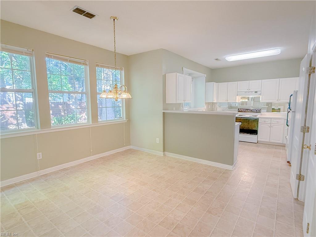 224 Southlake Place Newport News VA 23602