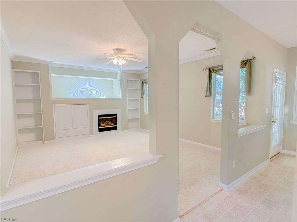 224 Southlake Place Newport News VA 23602