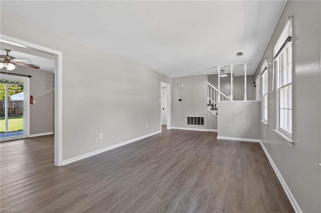 945 Red Oak Circle Newport News VA 23608