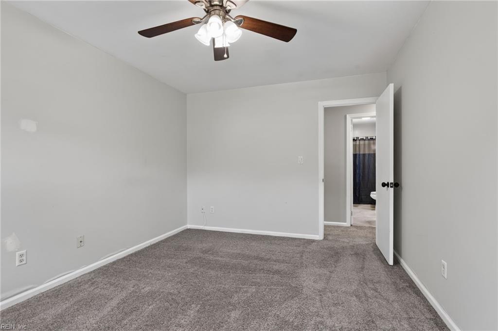 945 Red Oak Circle Newport News VA 23608