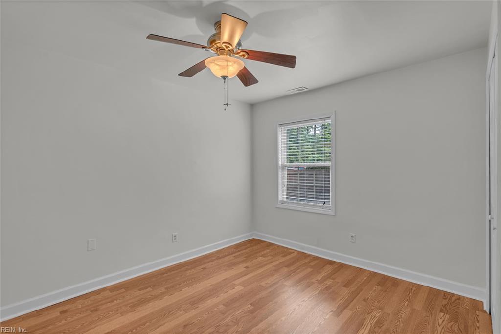18 Langhorne Road Newport News VA 23606