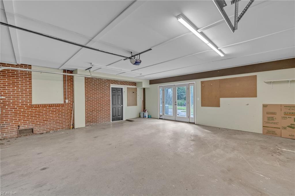 18 Langhorne Road Newport News VA 23606