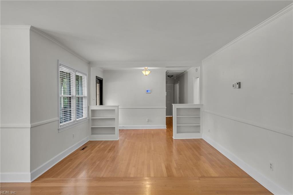 18 Langhorne Road Newport News VA 23606