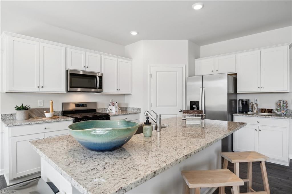 202 Gallop Way Yorktown VA 23690