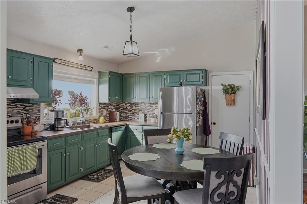 702 Whisperwood Drive Newport News VA 23602
