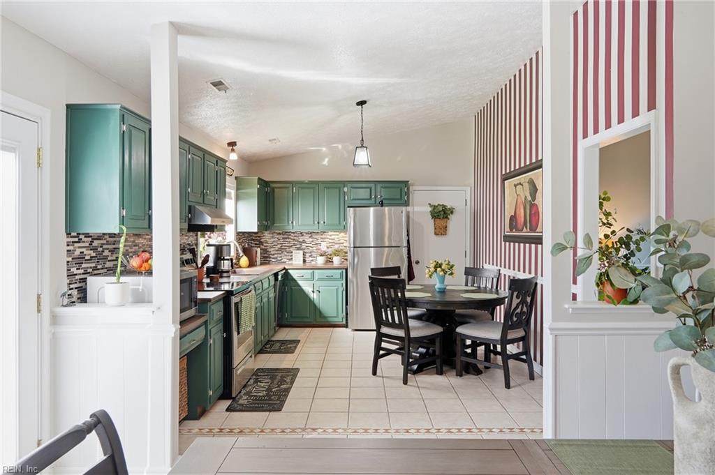 702 Whisperwood Drive Newport News VA 23602