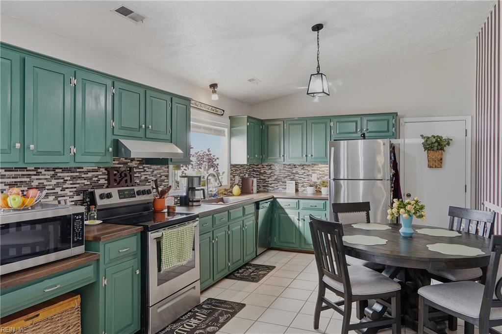 702 Whisperwood Drive Newport News VA 23602
