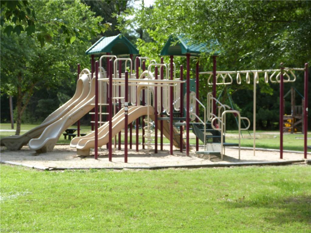 103 Lawnes Circle Williamsburg VA 23185