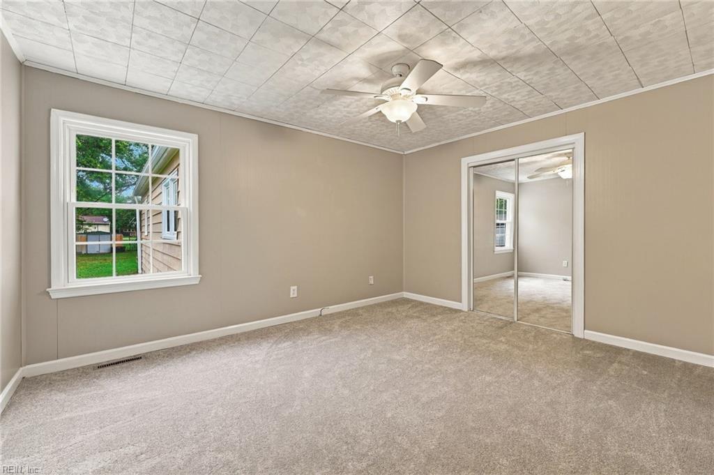 6014 Old Chestnut Avenue Newport News VA 23605