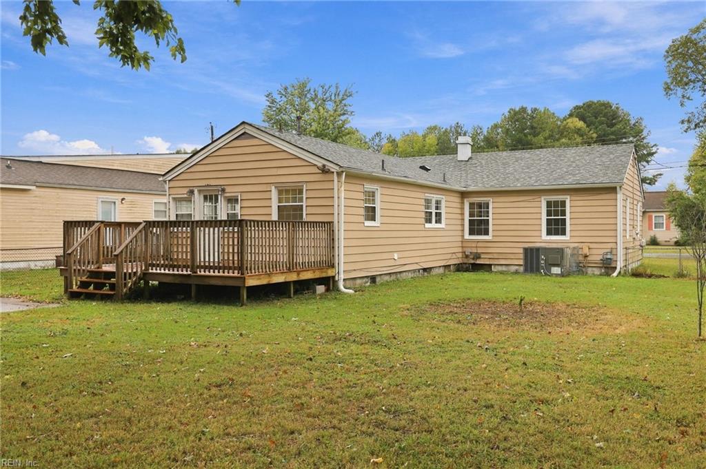 6014 Old Chestnut Avenue Newport News VA 23605