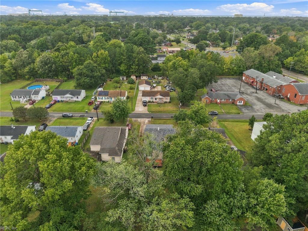 6014 Old Chestnut Avenue Newport News VA 23605