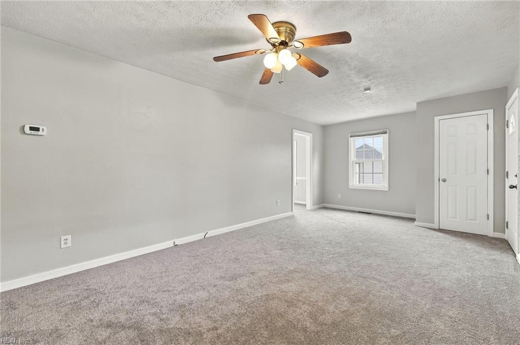 6014 Old Chestnut Avenue Newport News VA 23605
