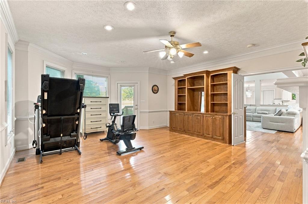 205 Chase Oak Court Yorktown VA 23693