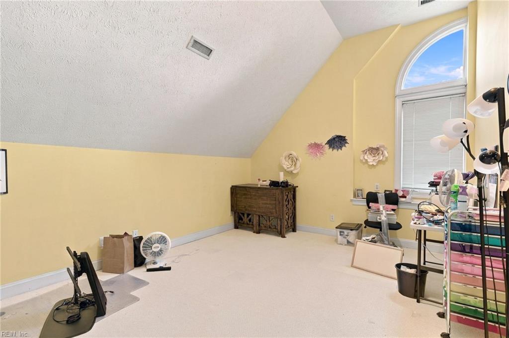 205 Chase Oak Court Yorktown VA 23693