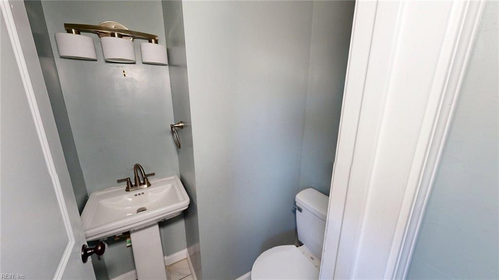 223 Sycamore Avenue Newport News VA 23607