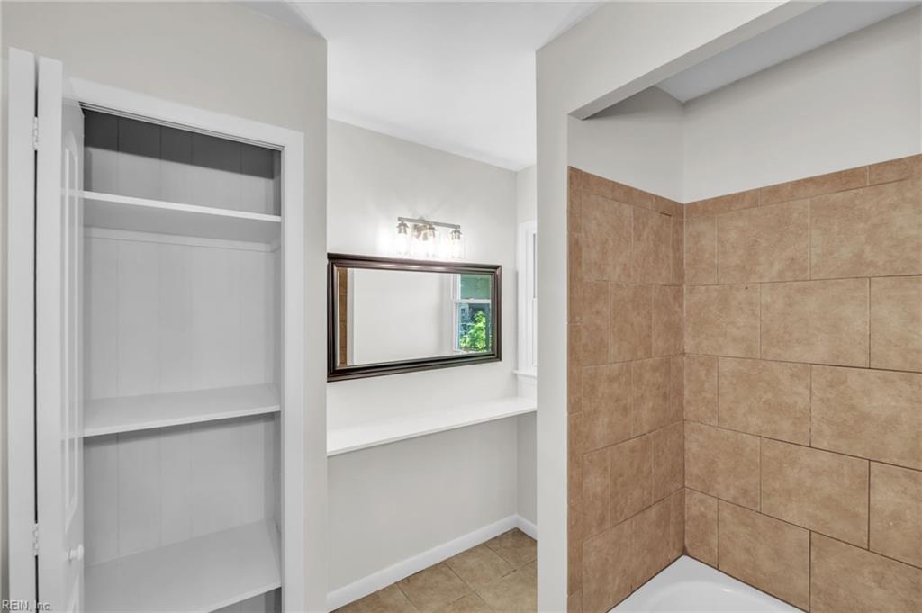 4 Cottage Lane Newport News VA 23603