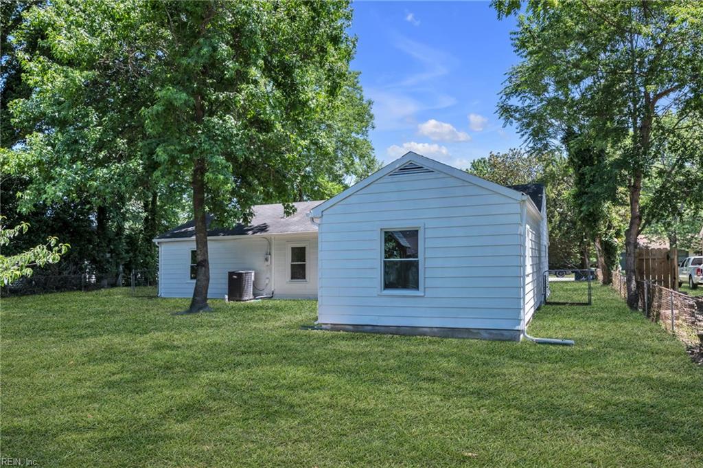 4 Cottage Lane Newport News VA 23603