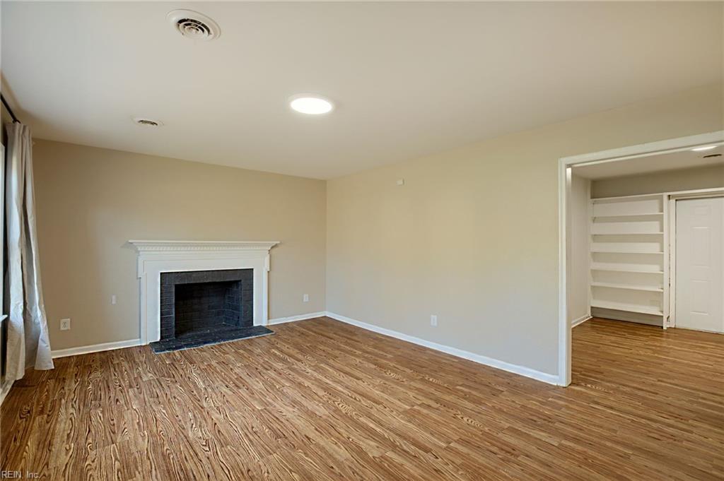 363 Paulette Drive Newport News VA 23608