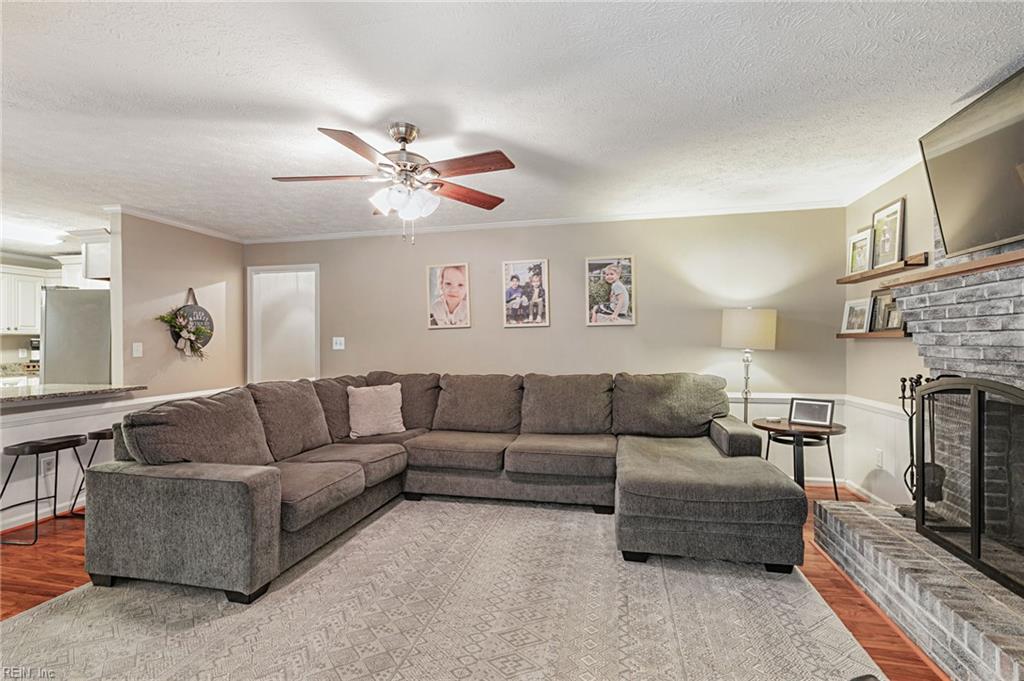 330 Williamsburg Court Newport News VA 23606