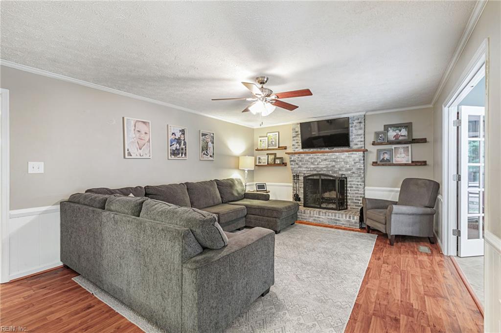 330 Williamsburg Court Newport News VA 23606