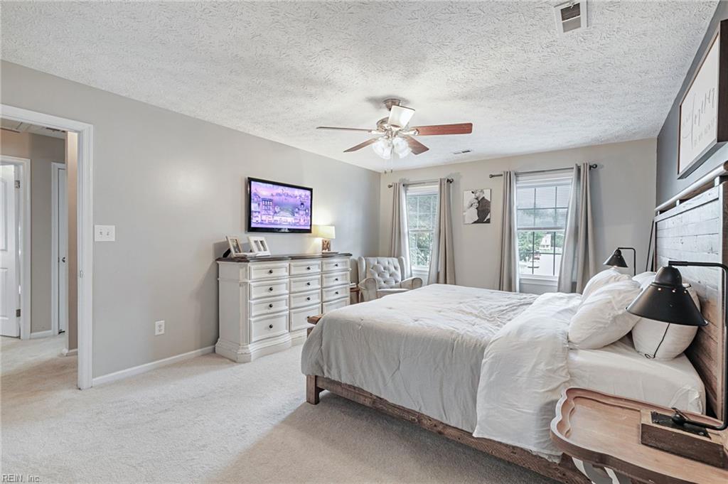 330 Williamsburg Court Newport News VA 23606