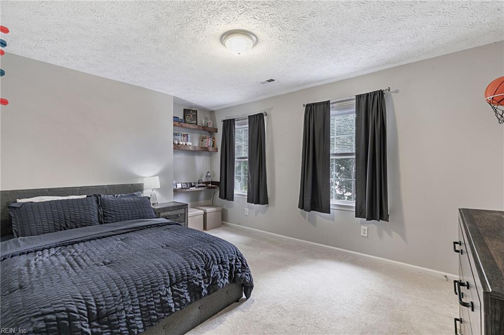 330 Williamsburg Court Newport News VA 23606