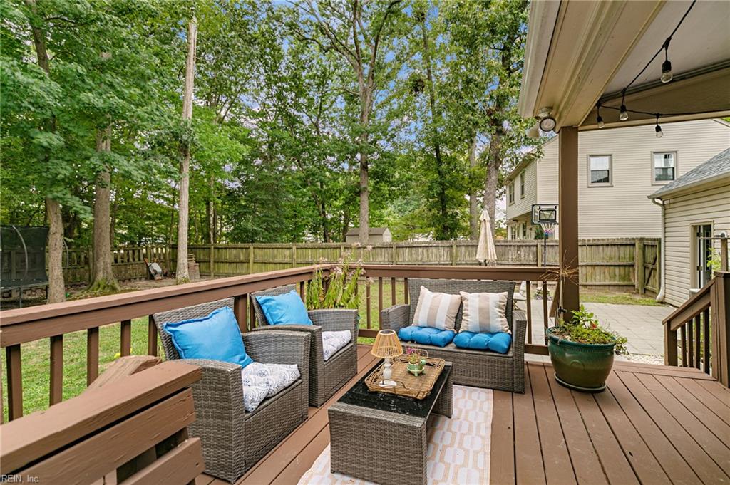 330 Williamsburg Court Newport News VA 23606