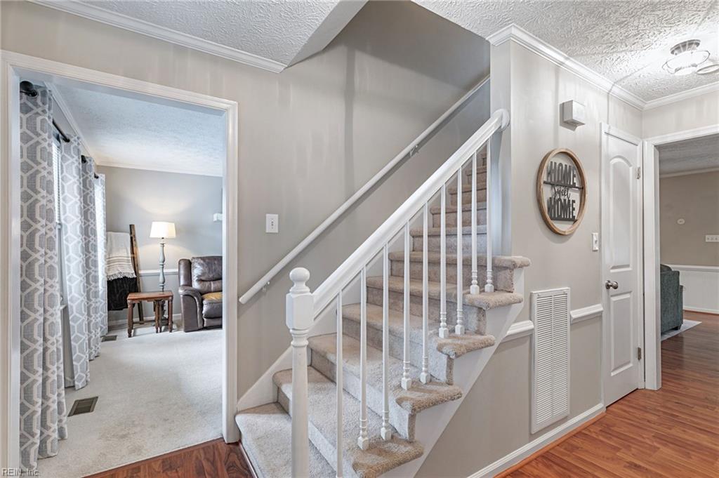330 Williamsburg Court Newport News VA 23606