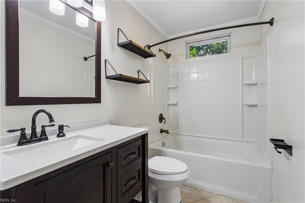 612 Sun Court Newport News VA 23605