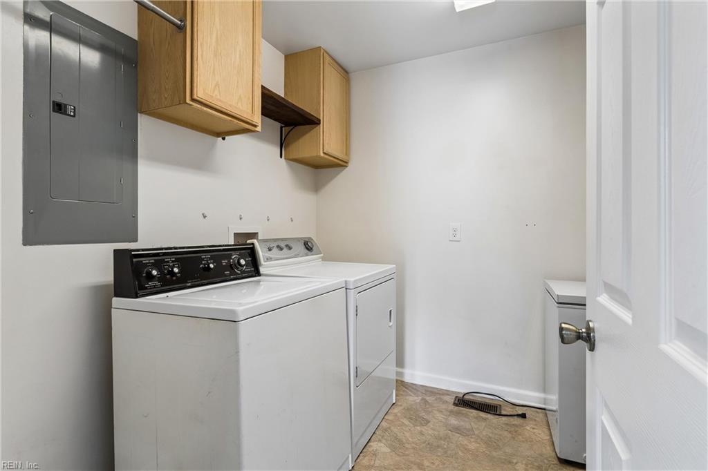 612 Sun Court Newport News VA 23605