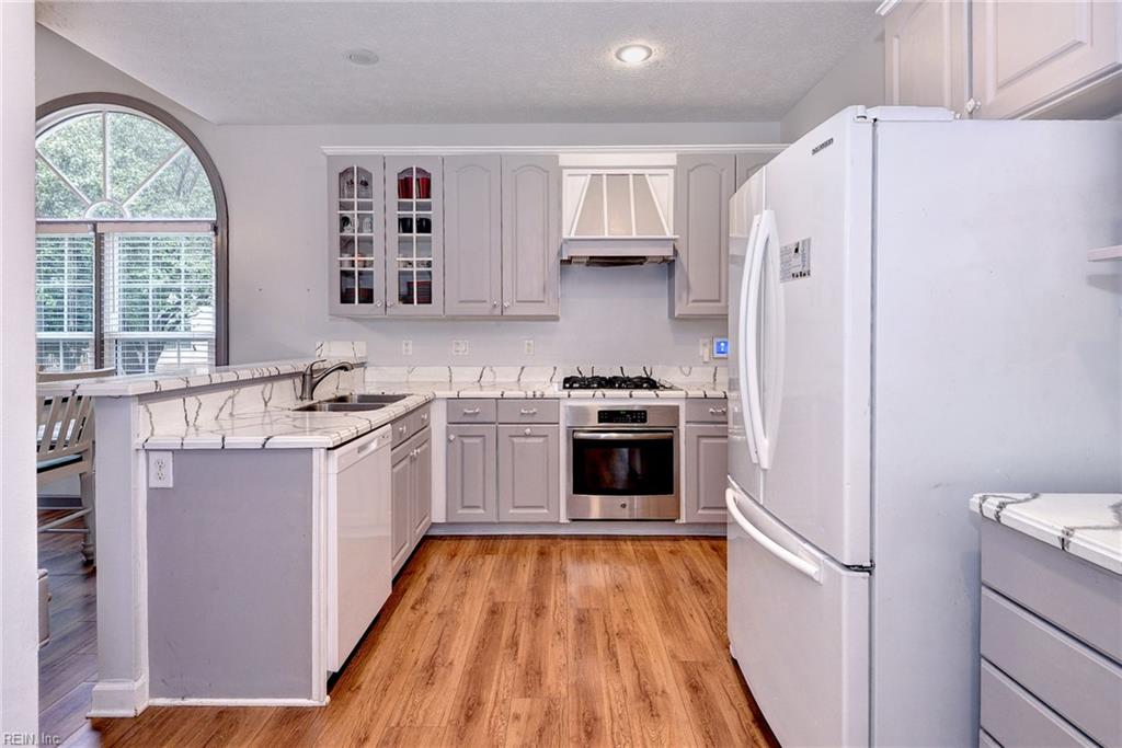 100 E Wedgwood Drive Yorktown VA 23693