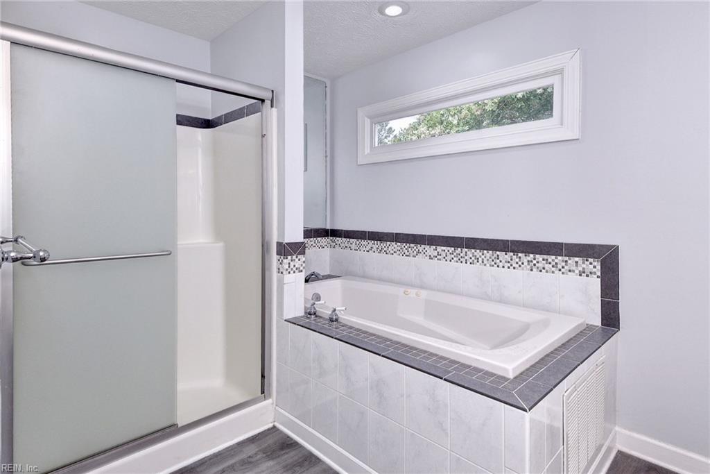 100 E Wedgwood Drive Yorktown VA 23693