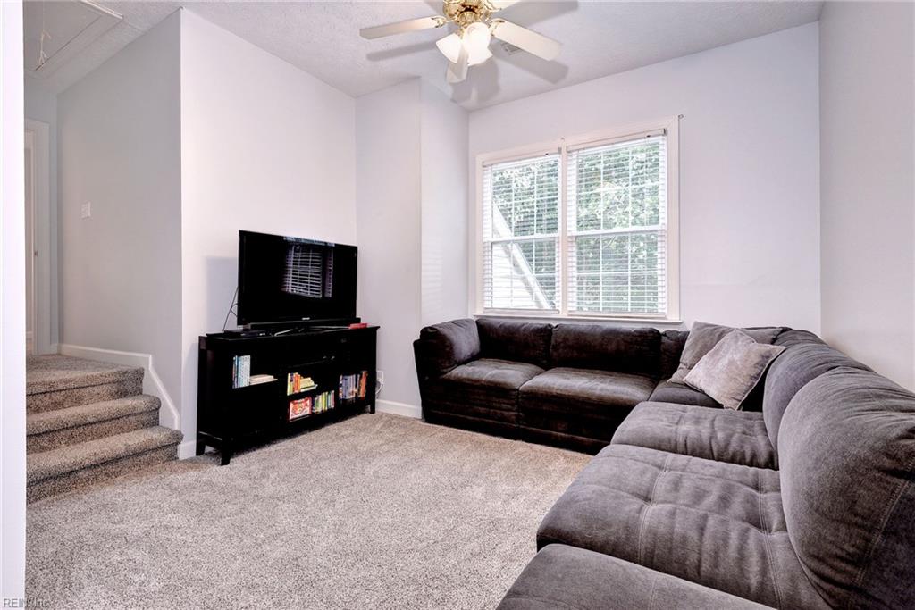 100 E Wedgwood Drive Yorktown VA 23693