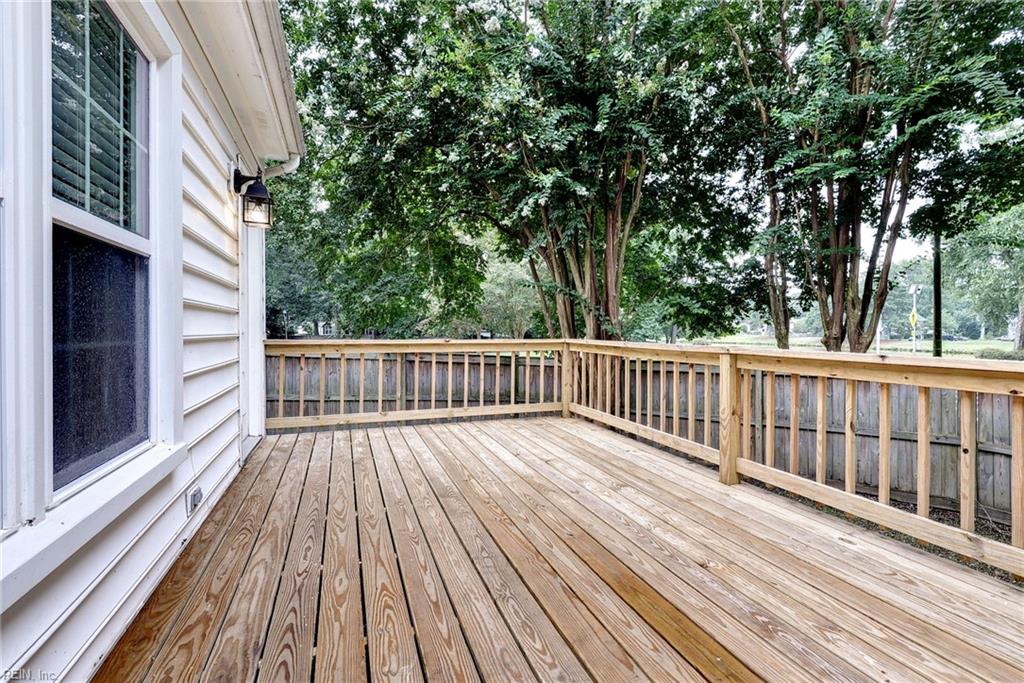 100 E Wedgwood Drive Yorktown VA 23693