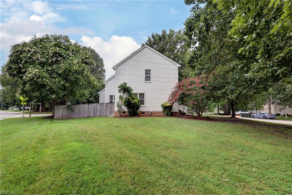 100 E Wedgwood Drive Yorktown VA 23693