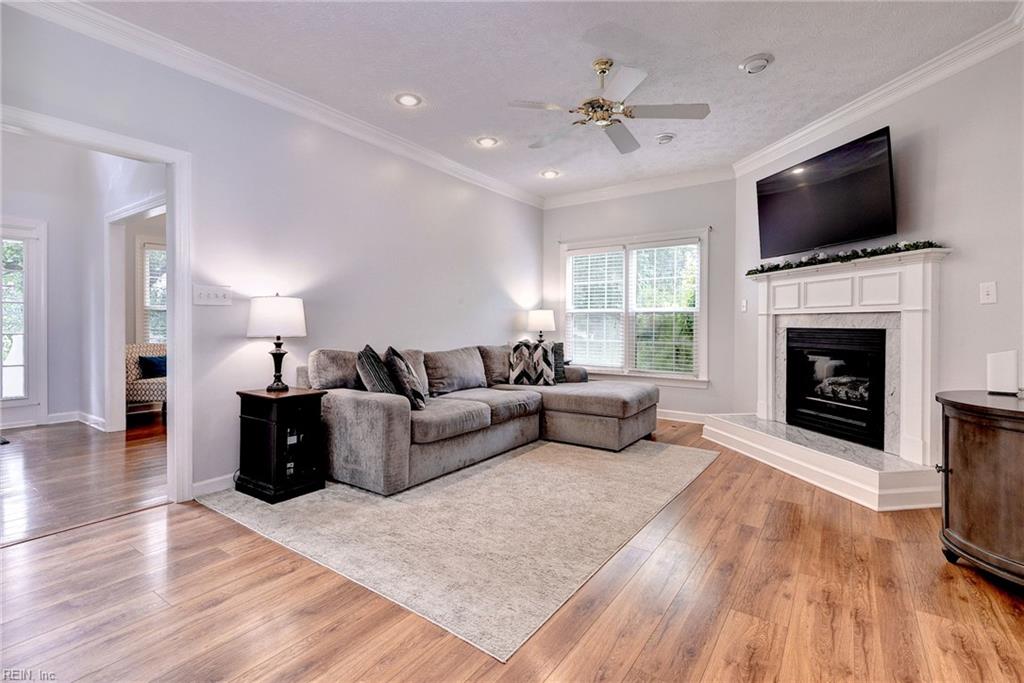 100 E Wedgwood Drive Yorktown VA 23693