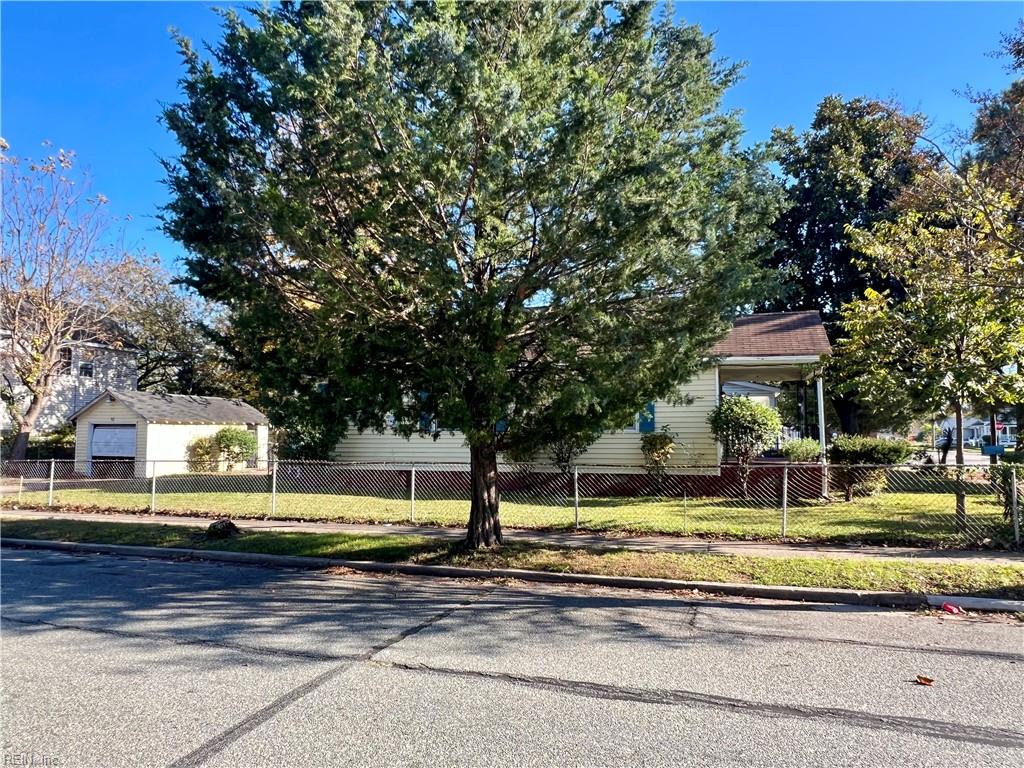 2212 Orcutt Avenue Newport News VA 23607