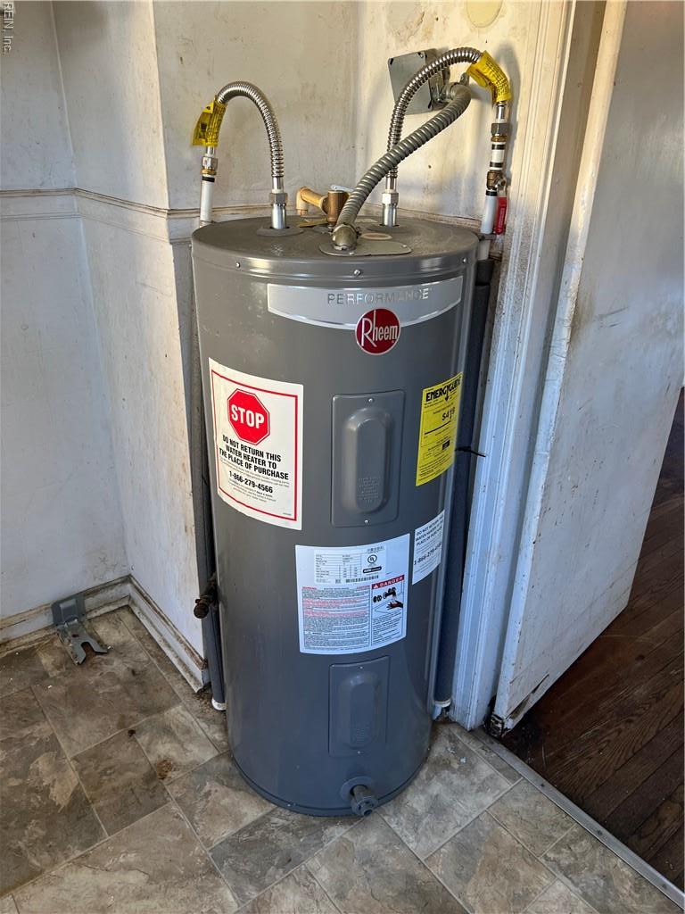 2212 Orcutt Avenue Newport News VA 23607