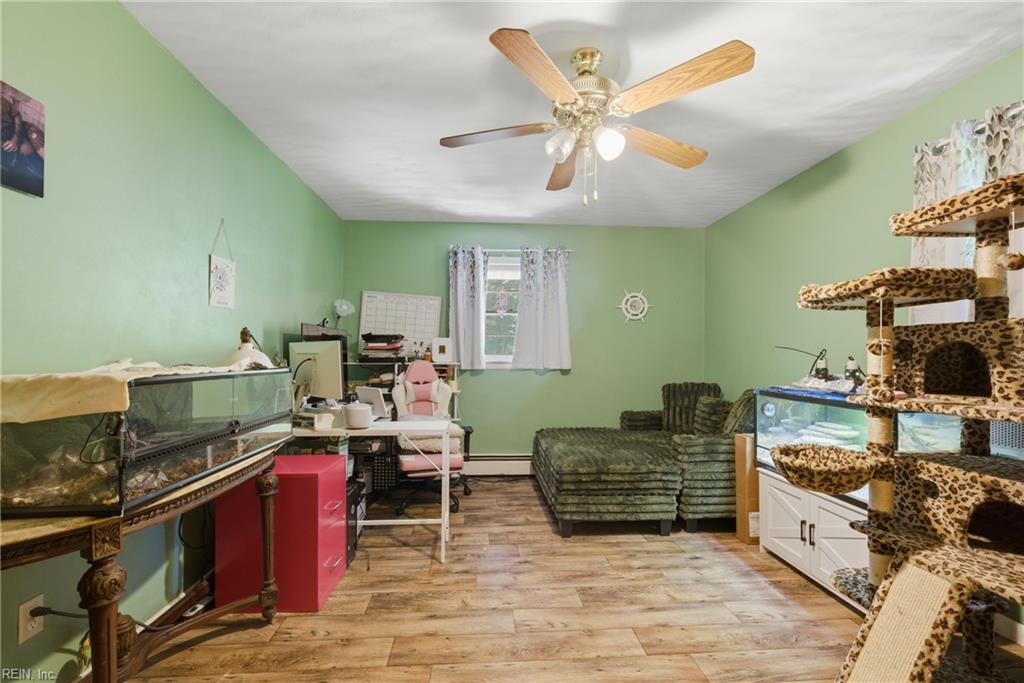 22 Garfield Drive Newport News VA 23608