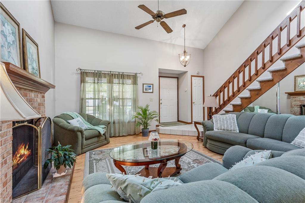 867 Belvoir Circle Newport News VA 23608