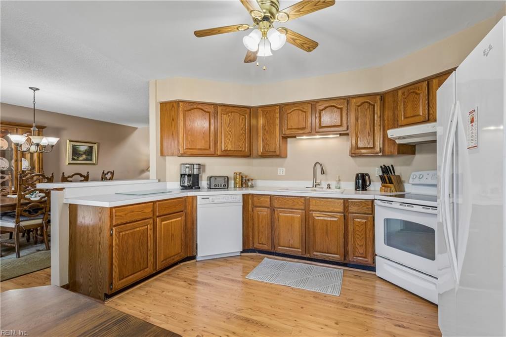 867 Belvoir Circle Newport News VA 23608